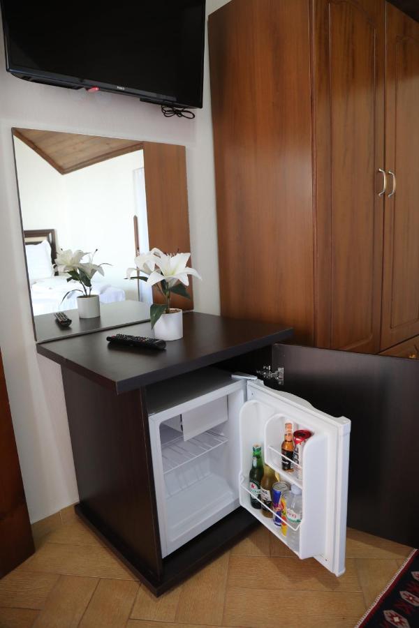 --Hotel Deal-- Rooms With Castle View Krujë Exterior foto