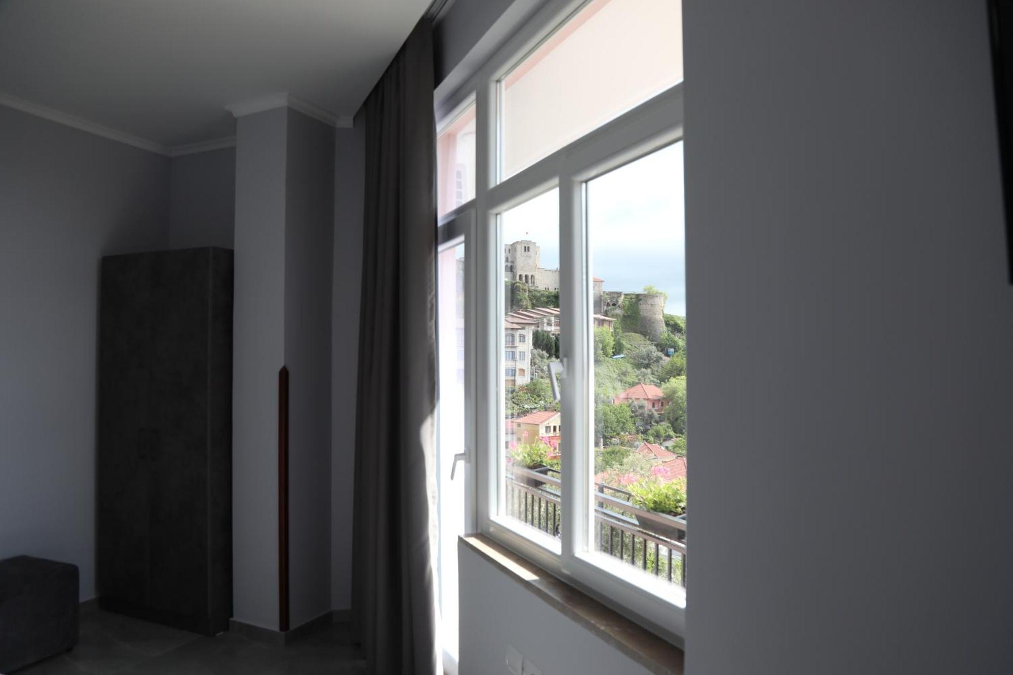 --Hotel Deal-- Rooms With Castle View Krujë Exterior foto
