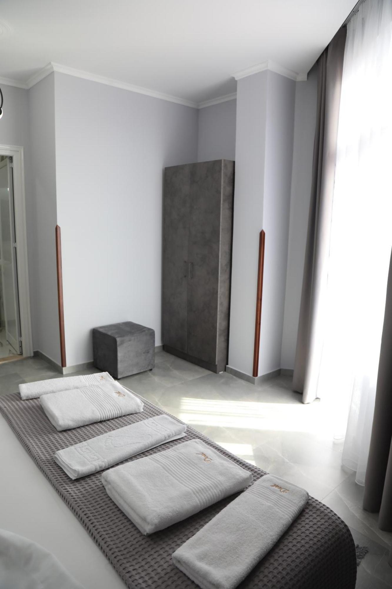 --Hotel Deal-- Rooms With Castle View Krujë Exterior foto