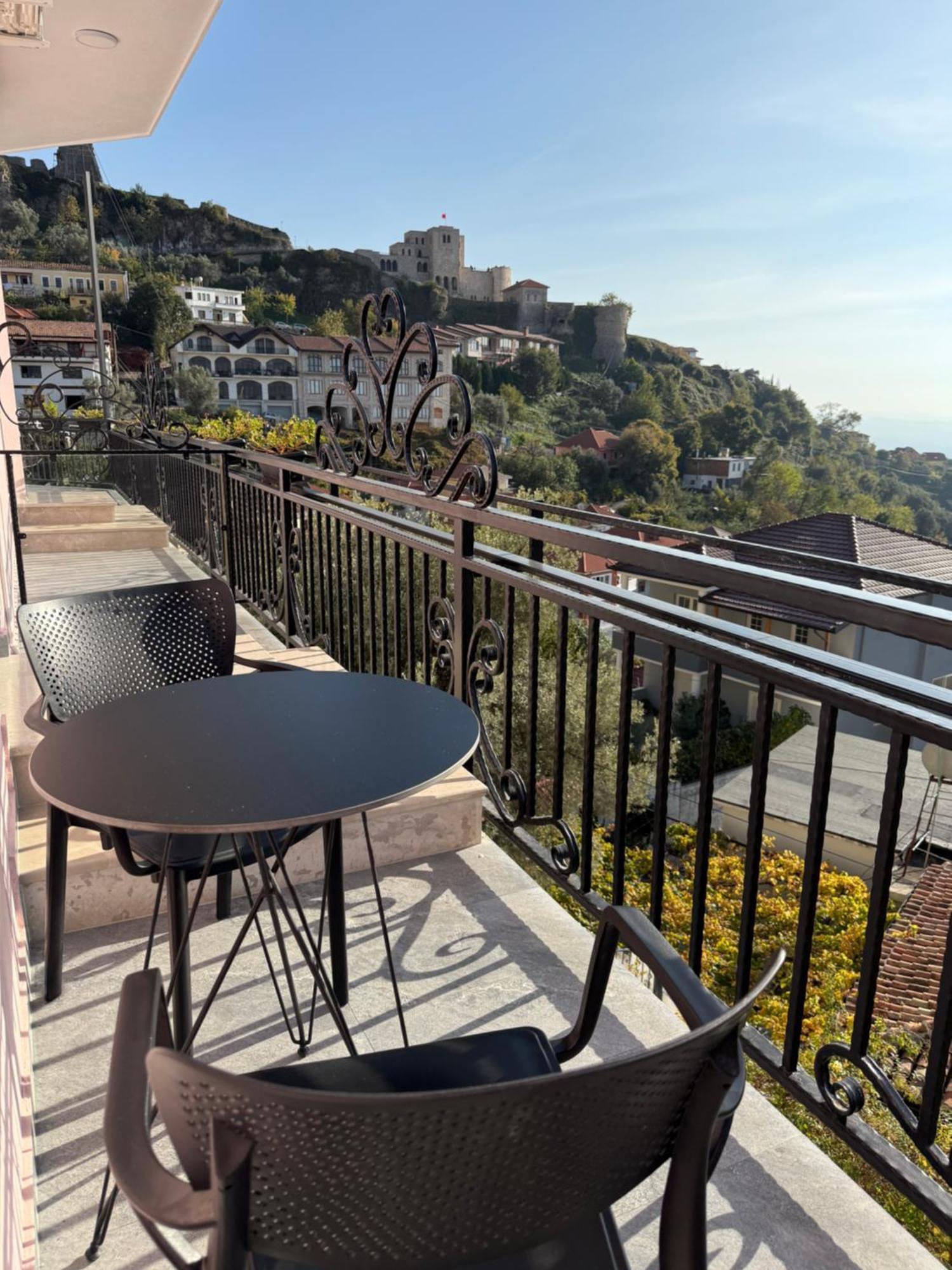 --Hotel Deal-- Rooms With Castle View Krujë Exterior foto