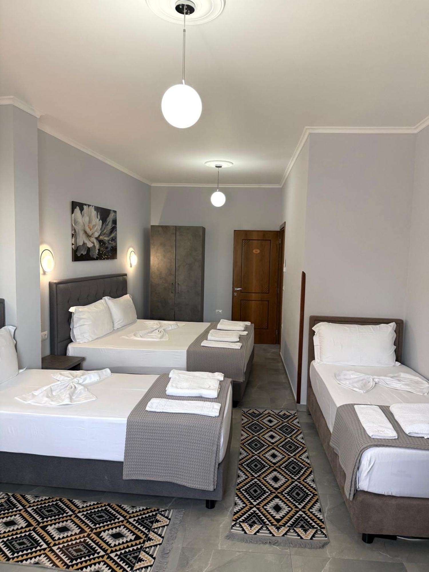 --Hotel Deal-- Rooms With Castle View Krujë Exterior foto